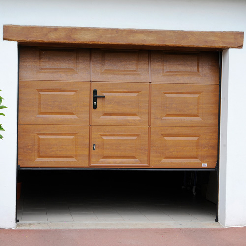 Porte de garage relevable ton bois